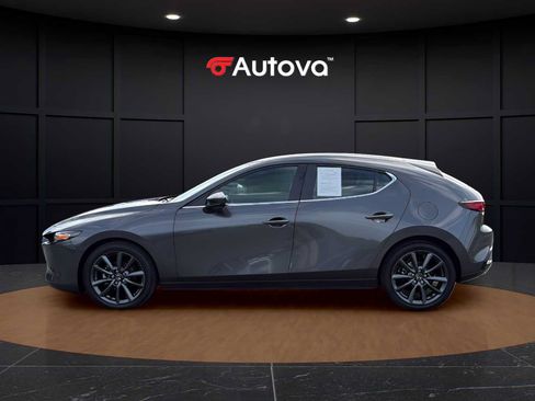 Used 2024 MAZDA MAZDA3 s FWD image 2