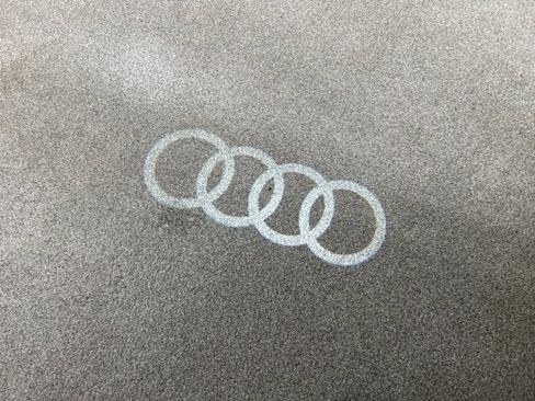 Used 2025 Audi Q7 2.0T Premium Plus w/ Premium Plus Package AWD/4WD image 22