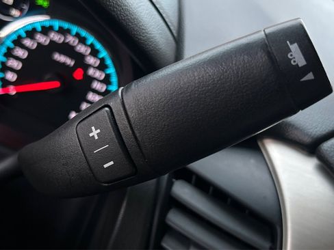 Used 2020 GMC Yukon XL Denali image 41