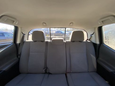 Used 2021 Toyota Tacoma SR5 image 28