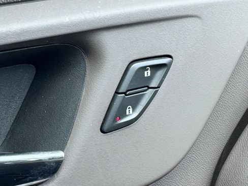 Used 2023 Chevrolet Malibu LS FWD image 29