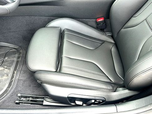 New 2026 BMW Z4 M40i w/ Premium Package RWD image 13