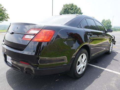 Used 2016 Ford Taurus Police Interceptor AWD image 9