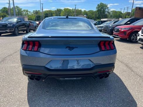 Used 2024 Ford Mustang Premium RWD image 5