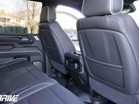 Used 2026 GMC Sierra 2500 AT4X image 40