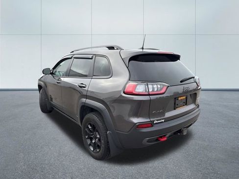 Used 2022 Jeep Cherokee Trailhawk w/ Trailer Tow Group AWD/4WD image 2