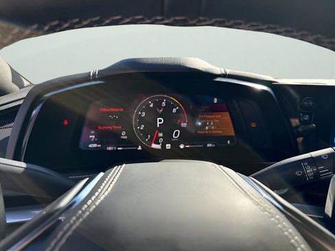 Used 2025 Chevrolet Corvette Stingray Preferred Conv w/ Z51 Performance Package image 23