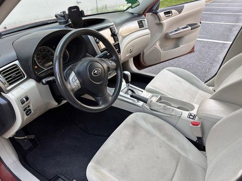 Used 2010 Subaru Impreza 2.5i Premium image 17