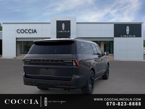 New 2026 Lincoln Navigator L Reserve w/ Jet Appearance Package AWD/4WD image 8