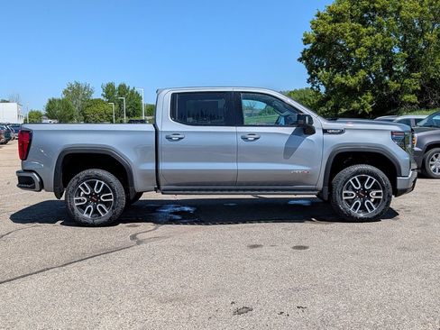 New 2026 GMC Sierra 1500 AT4 w/ AT4 Premium Package AWD/4WD image 8