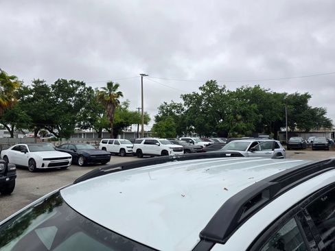 New 2026 Jeep Cherokee Laredo AWD/4WD image 10