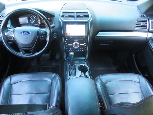 Used 2017 Ford Explorer Sport w/ Equipment Group 401A AWD/4WD image 12