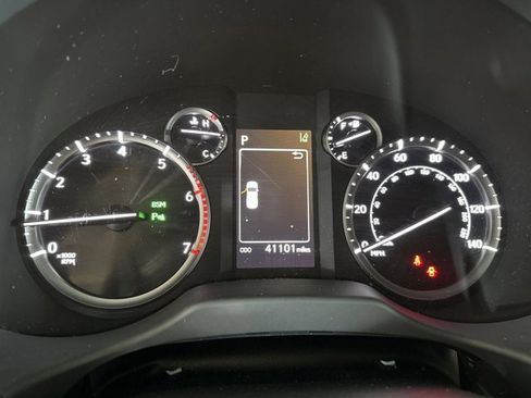 Certified 2023 Lexus GX 460 Premium w/ Premium Plus Package image 16