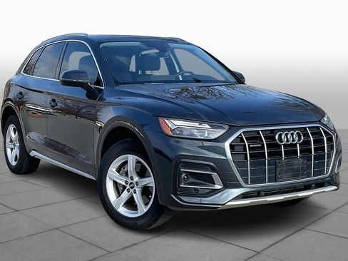 Used 2024 Audi Q5 Premium image 2