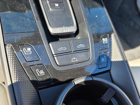 Used 2026 Porsche 911 Carrera GTS image 23