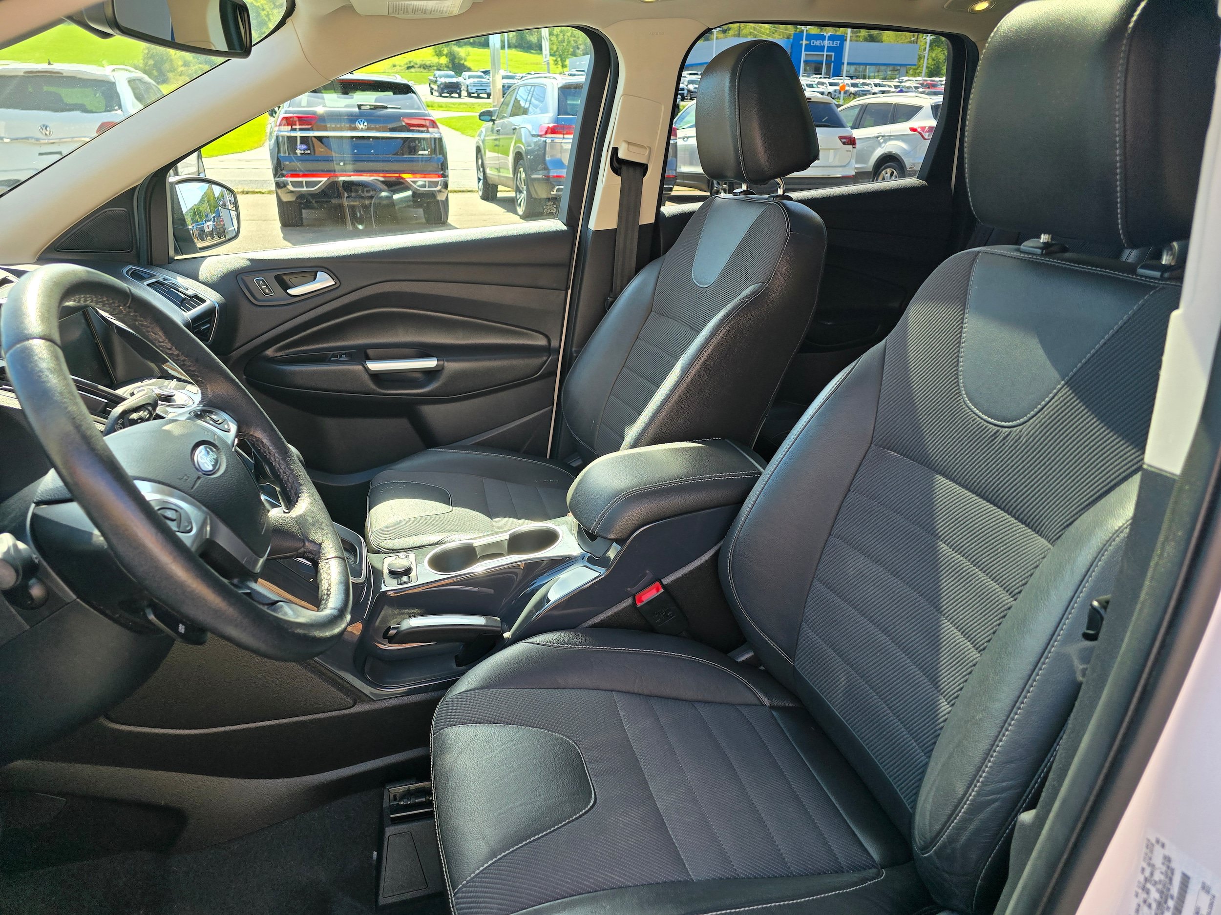 Used 2013 Ford Escape Titanium AWD/4WD image 11