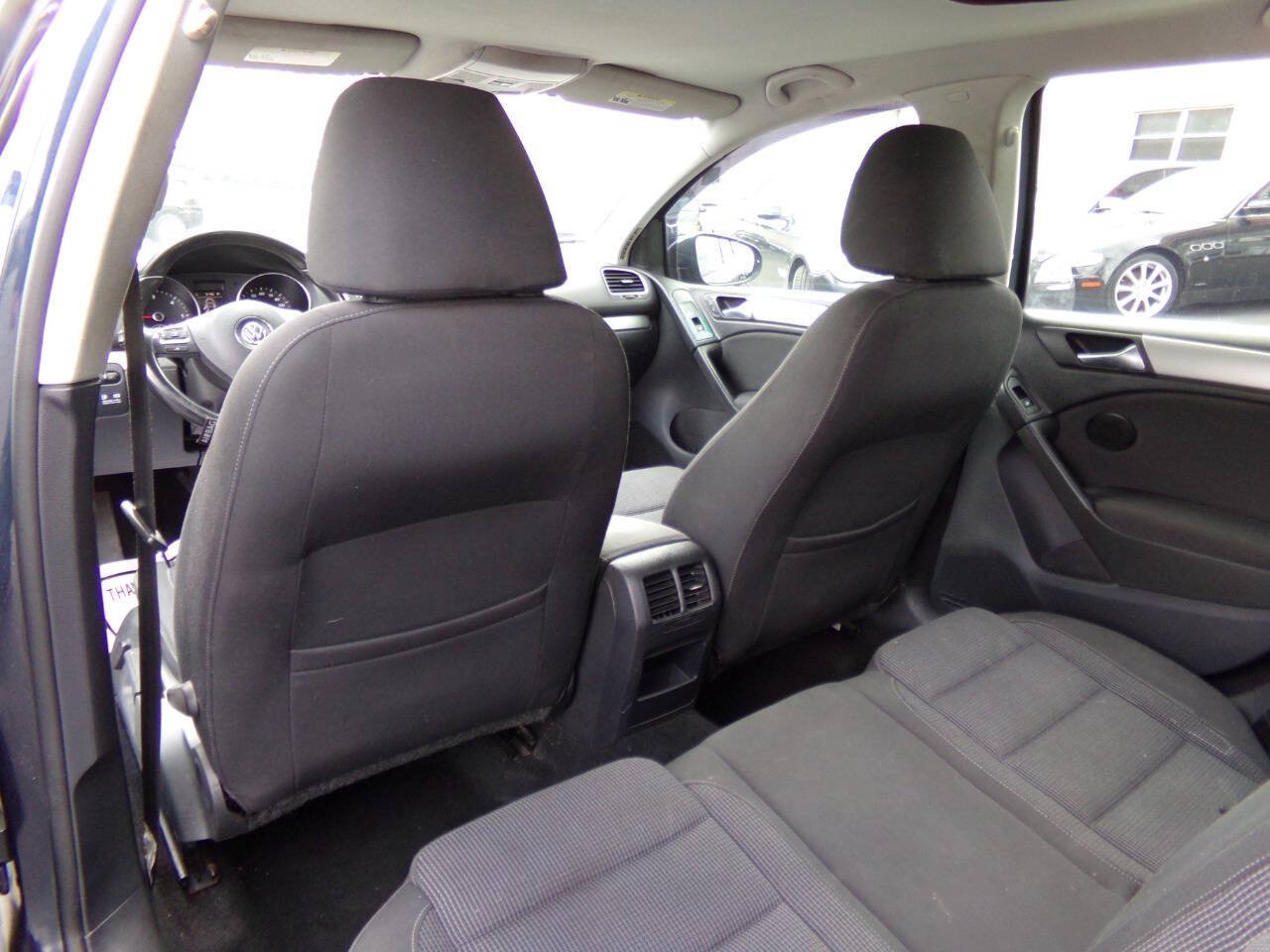 Used 2013 Volkswagen Golf TDI FWD image 14