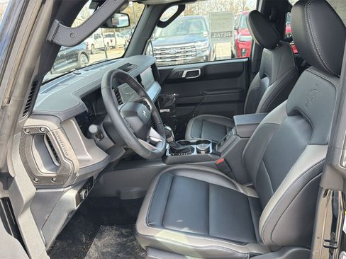New 2026 Ford Bronco Outer Banks AWD/4WD image 24