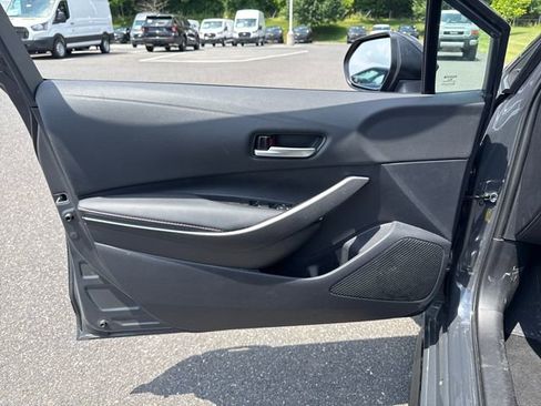 Certified 2025 Toyota Corolla SE FWD image 22