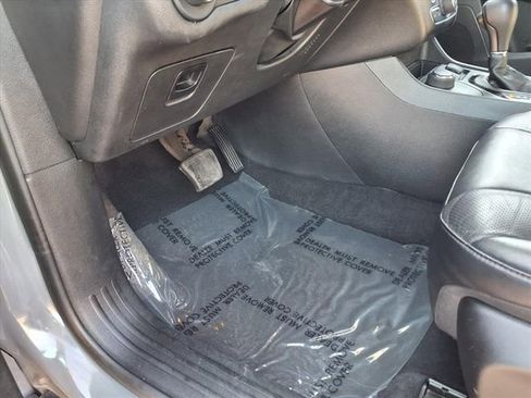 Used 2023 Jeep Cherokee Altitude Lux image 42