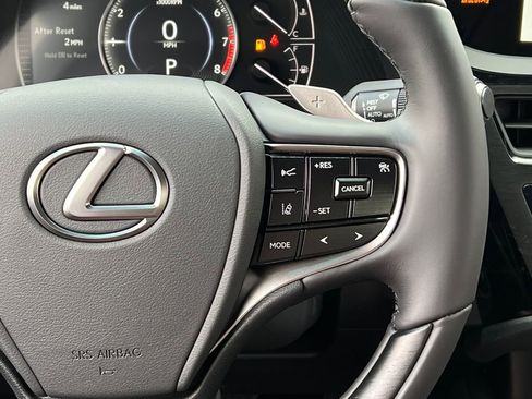 New 2025 Lexus ES 350 Ultra Luxury image 15