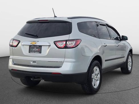 Used 2015 Chevrolet Traverse LS FWD image 4