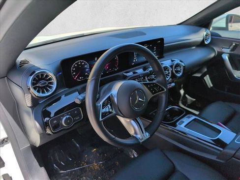 Certified 2025 Mercedes-Benz CLA 250 image 10