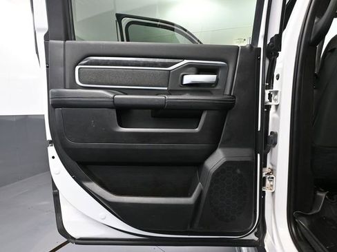 Used 2019 RAM 3500 Big Horn w/ Towing Technology Group image 39