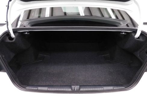 Used 2025 Subaru Legacy Premium image 17