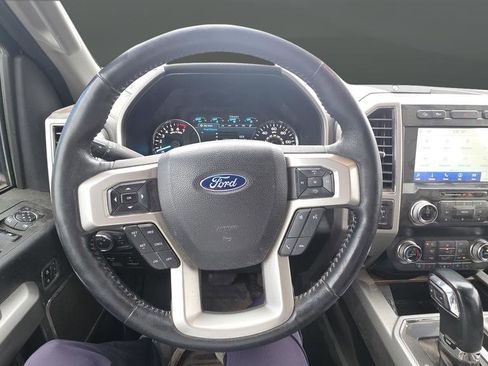 Used 2020 Ford F150 Lariat w/ Equipment Group 502A Luxury AWD/4WD image 11