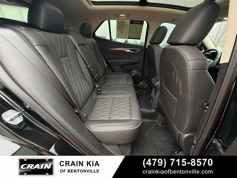 Used 2022 Buick Envision Avenir w/ Technology Package II image 31