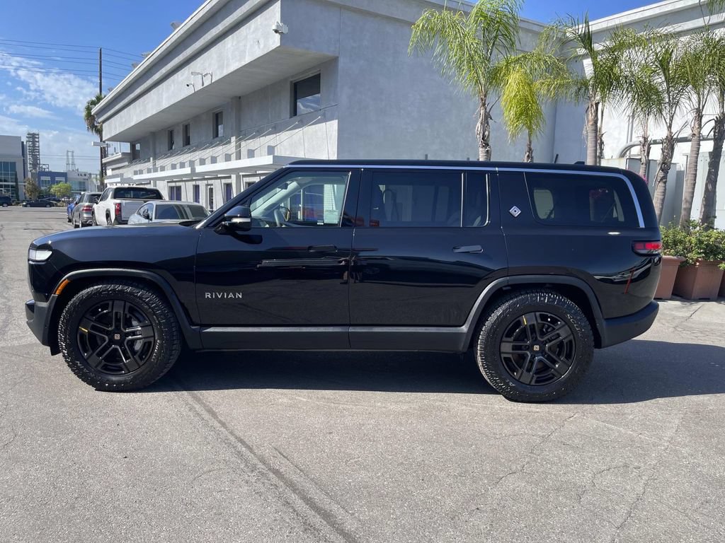 Used 2024 Rivian R1S Adventure Dual AWD/4WD image 6