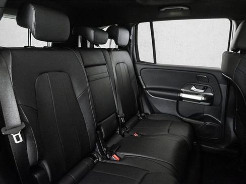 New 2026 Mercedes-Benz GLB 250 4MATIC image 22