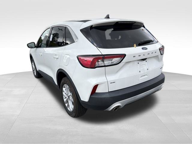 Used 2020 Ford Escape SE AWD/4WD image 6