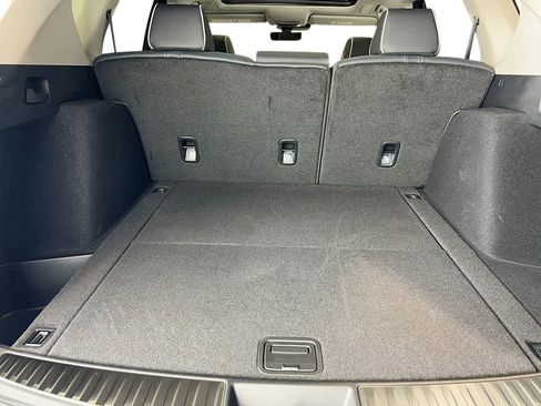 Used 2025 Acura RDX SH-AWD w/ Advance Package image 35