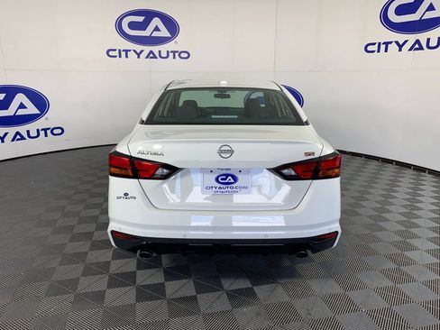 Used 2025 Nissan Altima 2.5 SR FWD image 4