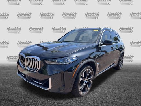 Used 2024 BMW X5 xDrive50e w/ Premium Package AWD/4WD image 5