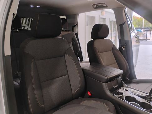 Used 2019 Chevrolet Traverse LS FWD image 57