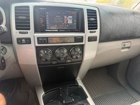 Used 2004 Toyota 4Runner Sport image 18