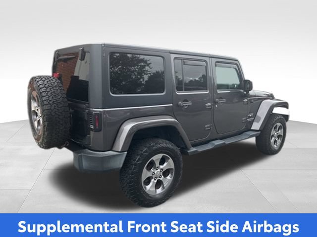 Used 2016 Jeep Wrangler Unlimited Sahara w/ Dual Top Group AWD/4WD image 23