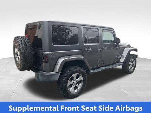 Used 2016 Jeep Wrangler Unlimited Sahara w/ Dual Top Group AWD/4WD image 23