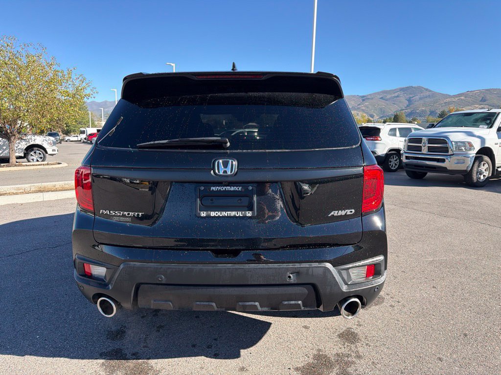 Used 2023 Honda Passport EX-L image 5