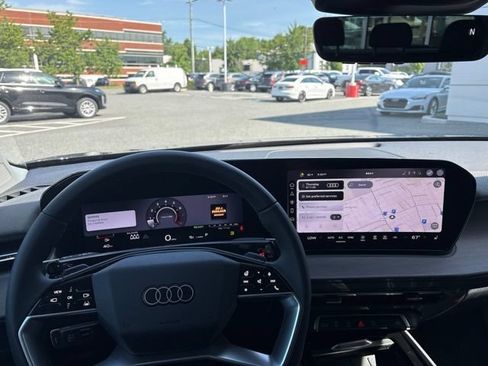 New 2026 Audi Q3 quattro 2.0T AWD/4WD image 11