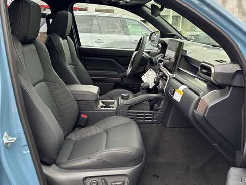 Used 2026 Toyota 4Runner TRD Off-Road Premium w/ Tow Technology Package AWD/4WD image 10