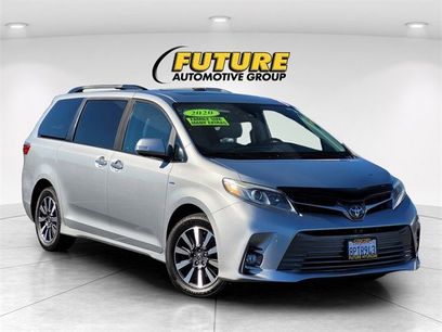 Used 2020 Toyota Sienna XLE