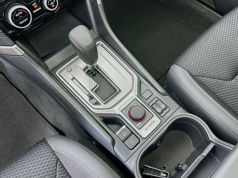 Used 2022 Subaru Forester Premium AWD/4WD image 16