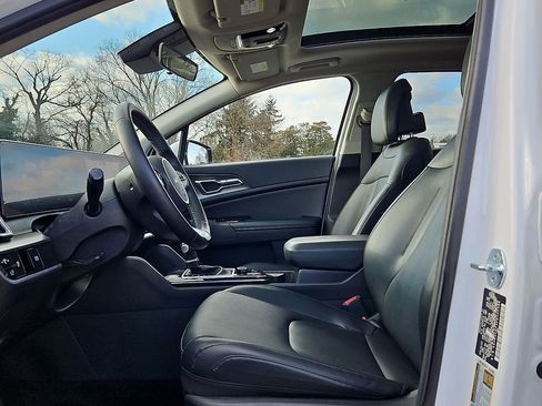 Certified 2023 Kia Sportage SX image 14