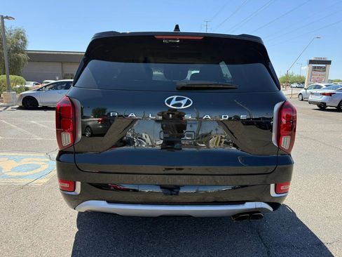 Used 2022 Hyundai Palisade Limited FWD image 9