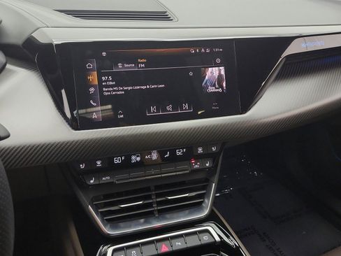 Used 2024 Audi e-tron GT Premium Plus image 11