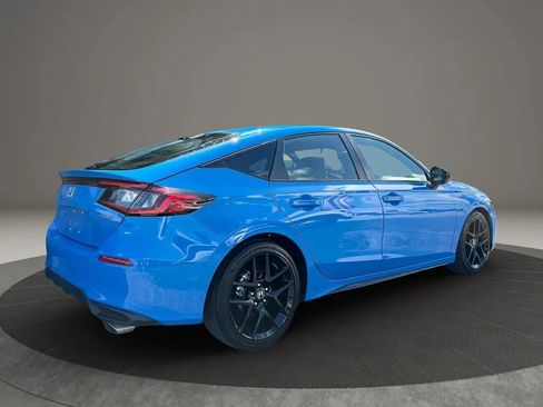 Used 2025 Honda Civic Sport image 13